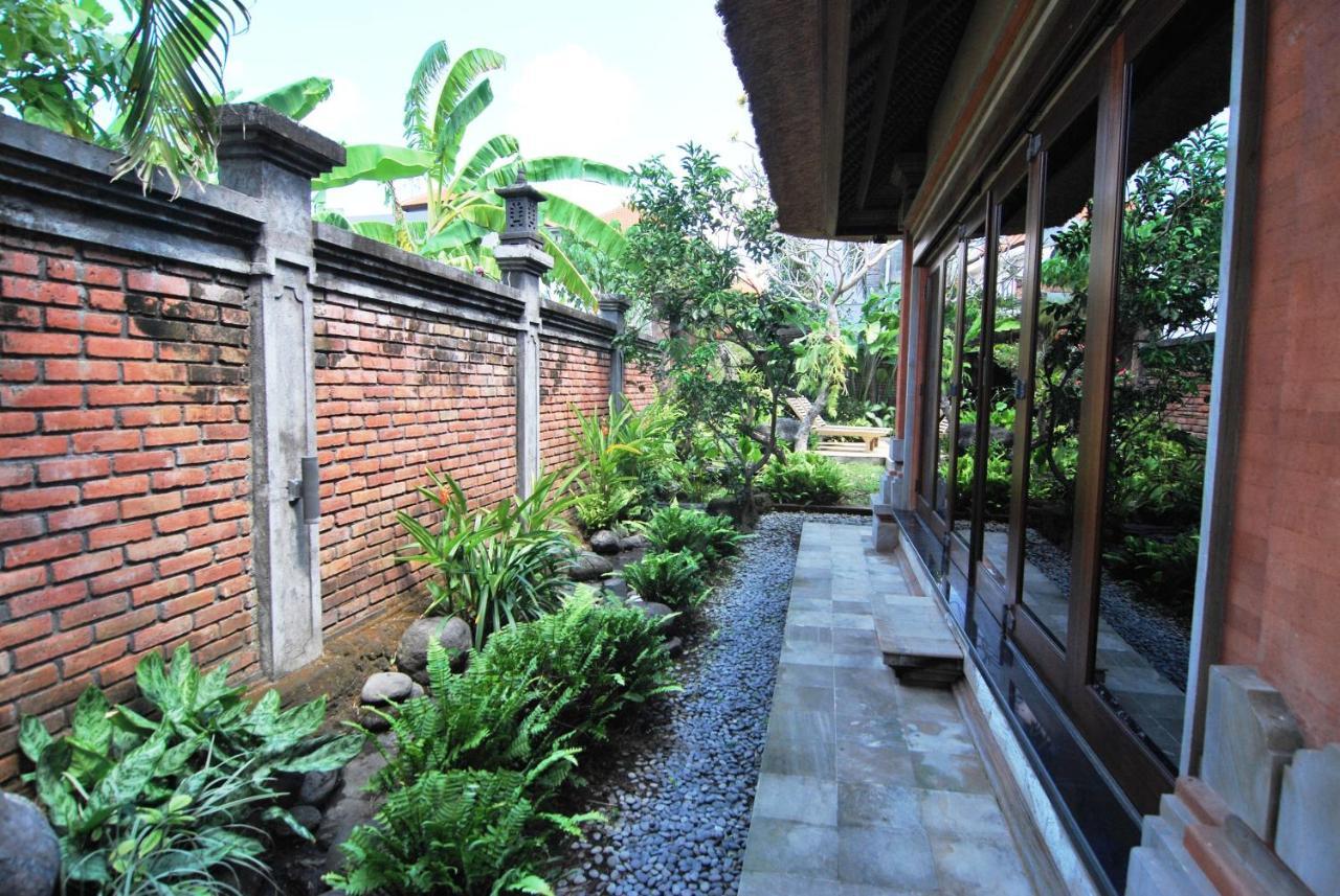 Villa Asih Ketewel Exterior foto